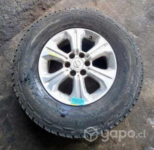 Llanta Aluminio Detalle Con Neumático