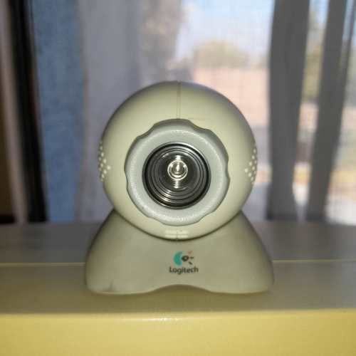 Antigua Webcam Blanca con Base