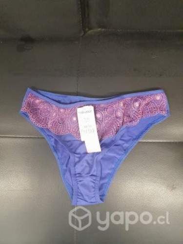 Ropa interior femenina