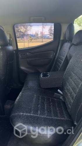 Se vende Mitsubishi l200 work. 2019 4x2