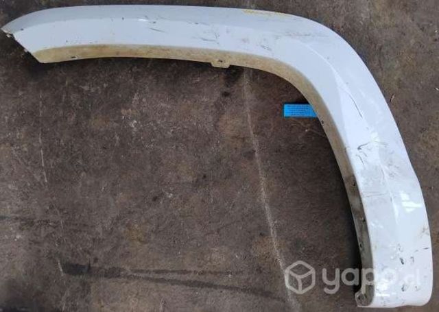 Moldura Pasa Rueda Delantera Izq Detalle Volkswage