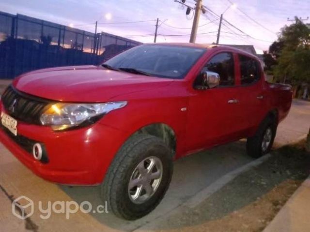 Mitsubishi L200 2016