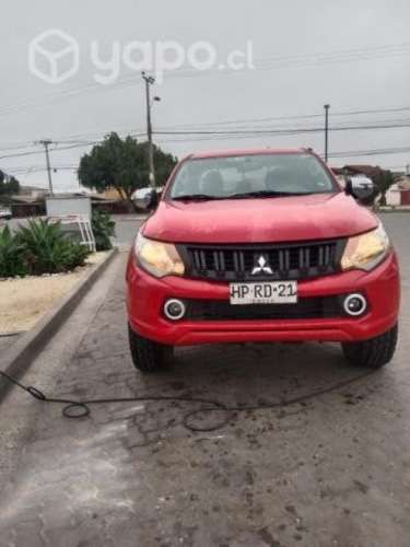 Mitsubishi L200 2016