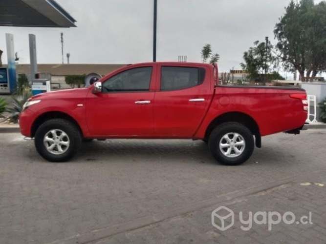 Mitsubishi L200 2016