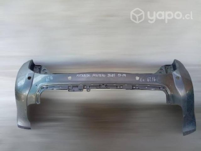 Parachoque tras mitsubishi montero sport 2017-2019