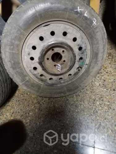 1 Llanta con neumático compacto T-155-90-R16