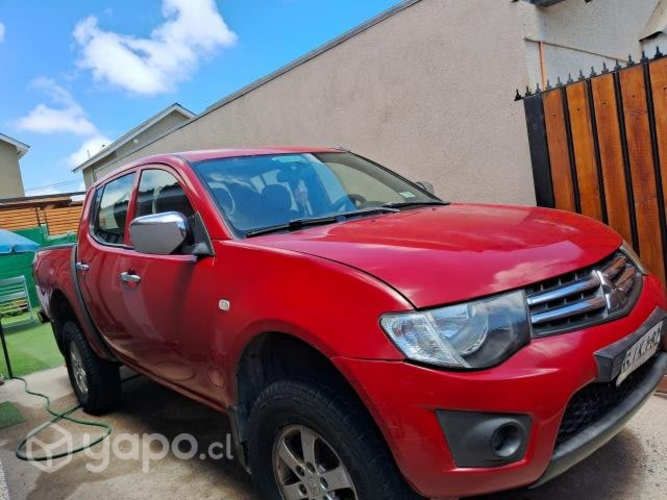 Vendo camioneta mitsubishi