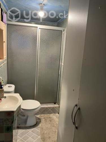 Se vende casa 6 habitaciones y 2 baños