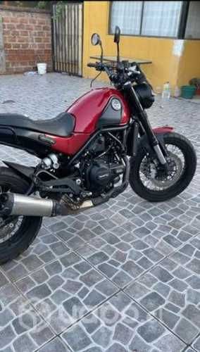 Benelli Leoncino 500 trail