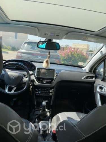 Peugeot allure bluehdi 2008 año 2019