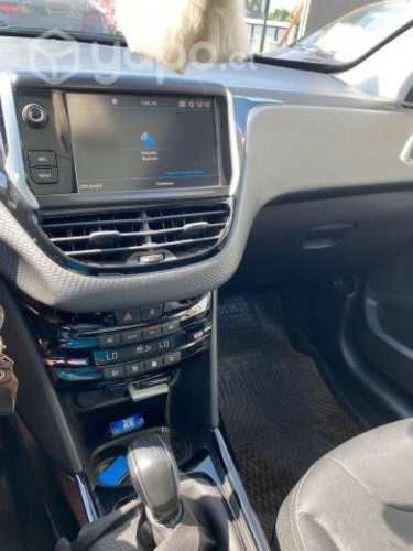 Peugeot allure bluehdi 2008 año 2019