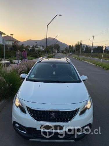 Peugeot allure bluehdi 2008 año 2019