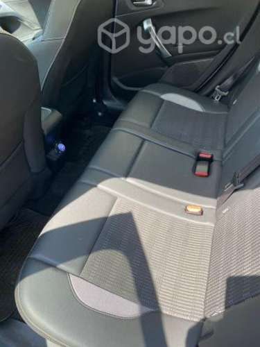 Peugeot allure bluehdi 2008 año 2019