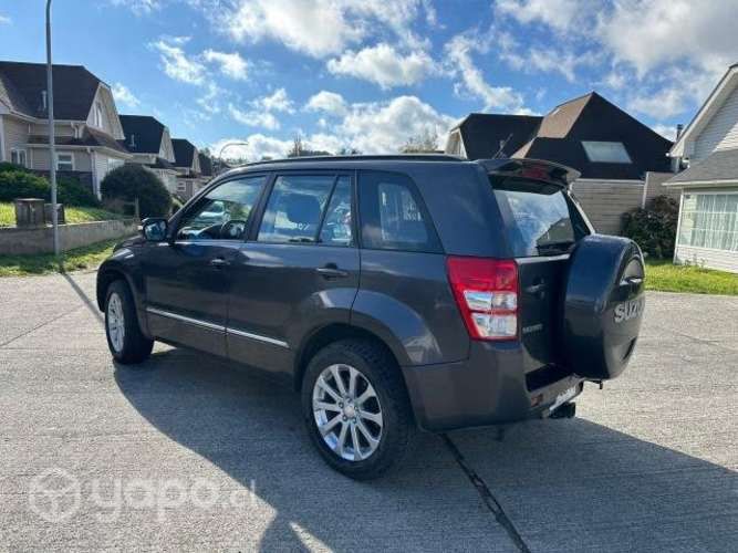 Suzuki Grand Nomade 2014 4X4 NAV