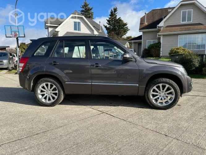 Suzuki Grand Nomade 2014 4X4 NAV