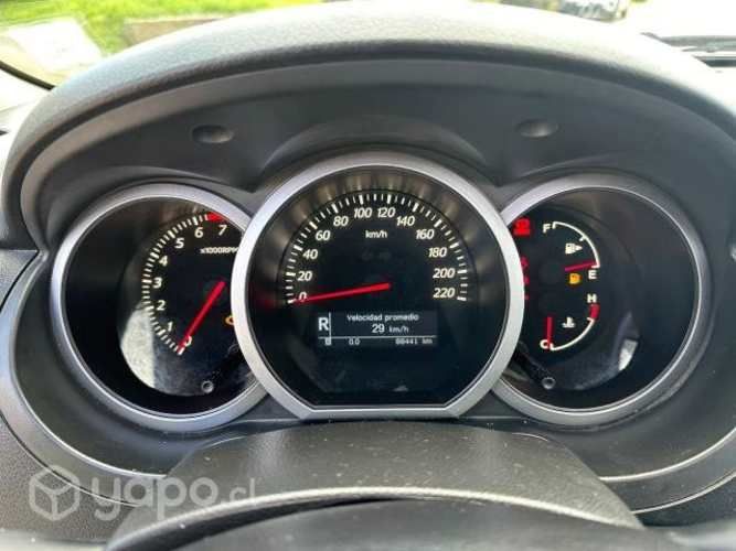 Suzuki Grand Nomade 2014 4X4 NAV