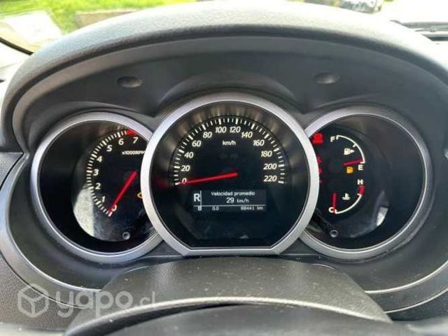 Suzuki Grand Nomade 2014 4X4 NAV