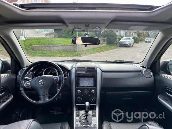 Suzuki Grand Nomade 2014 4X4 NAV