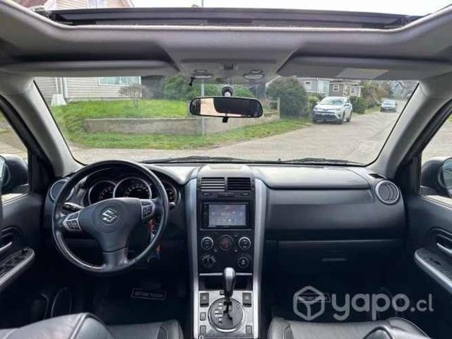 Suzuki Grand Nomade 2014 4X4 NAV