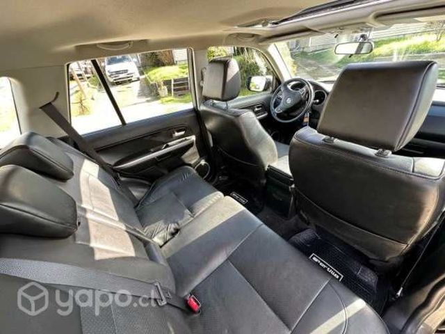 Suzuki Grand Nomade 2014 4X4 NAV