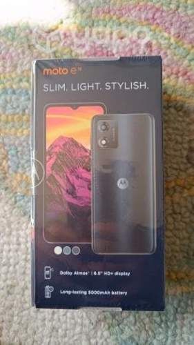 Motorola e13 verde sellado