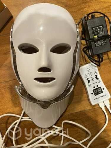 Máscara Led con cuello 7 colores