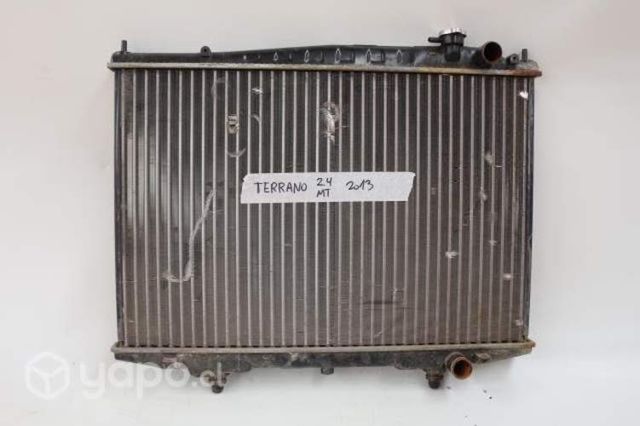 Radiador Nissan Terrano 2.4 2013