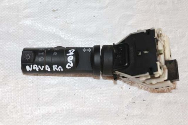 Telecomando luces Nissan Navara 2.5 2018