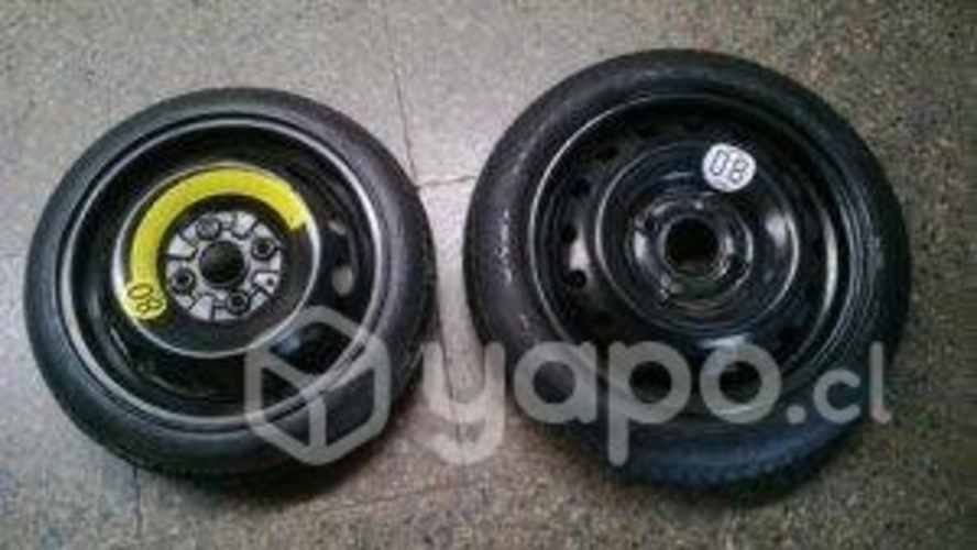 Varias medidas neumáticos compactos