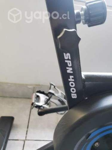 Bicicleta spinning para ejercicio en casa