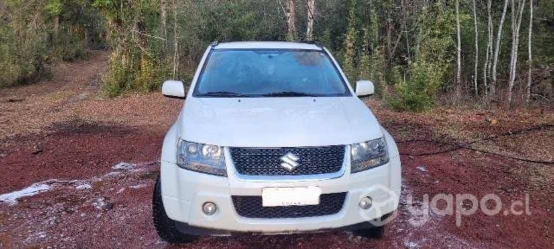 Se vende susuki gran nomade 2.4 año 2012