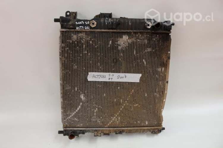 Radiador Ssangyong 2.0 AT 2007