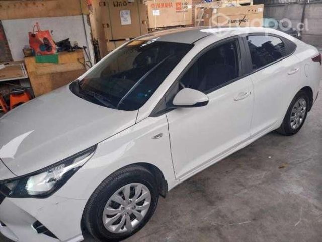 Hyundai accent 2021