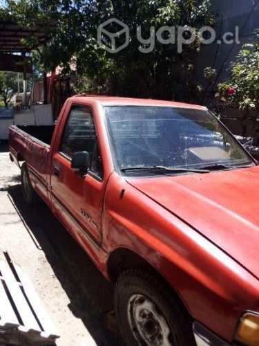 SE PERMUTA CHEVROLET LUV 1990 2.3 al día