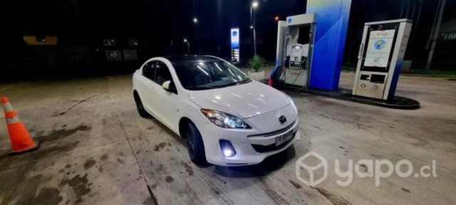 Mazda mazda3 2013