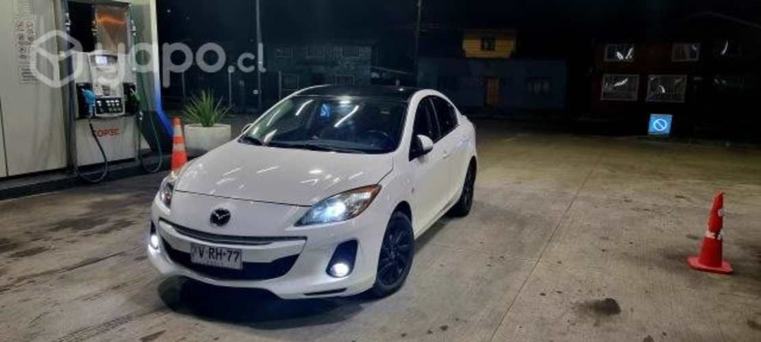 Mazda mazda3 2013