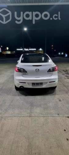 Mazda mazda3 2013
