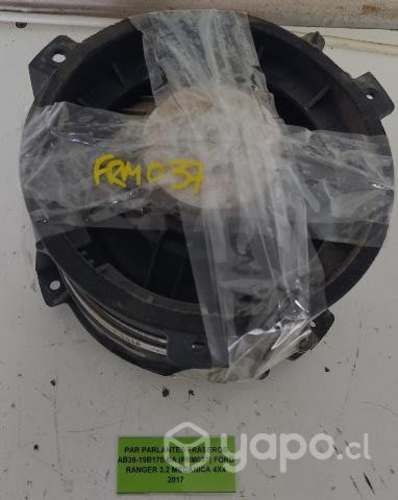 Par Parlantes Traseros (FRM037) Ford Ranger 2017