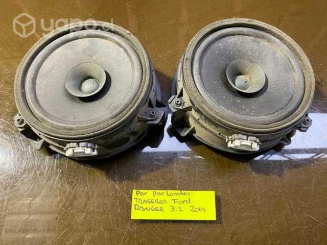 Par parlantes traseros Ford Ranger 3.2 2014