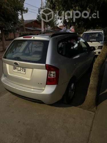 Kia motors carens 2008