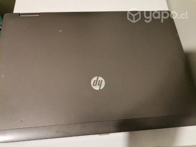 Lapto nootbook hp, mini bar con vasos y lampara