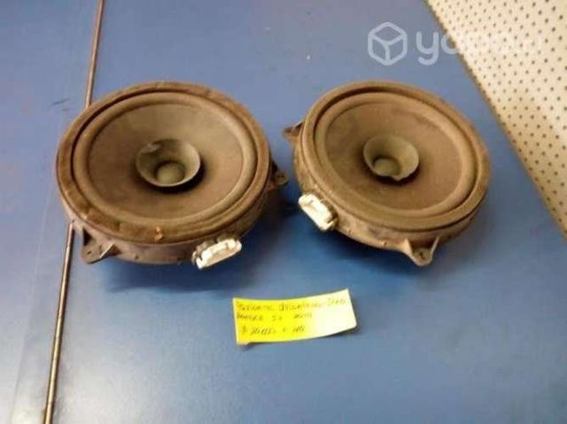 Parlantes delanteros Ford ranger 3.2 2014