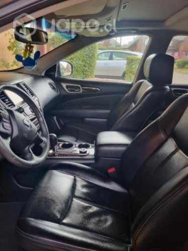 Nissan pathfinder 2017