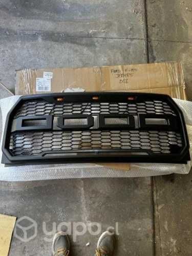 Mascara ford f-150 tipo raptor 2015 al 2017