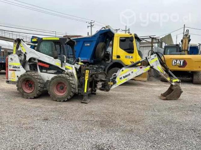 Arriendo retroexcavadora - movimiento de tierra