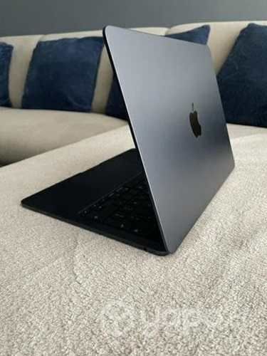 MacBook Air m2 azul medianoche