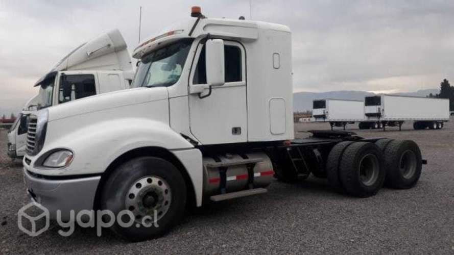 Freightliner cl 120 2015