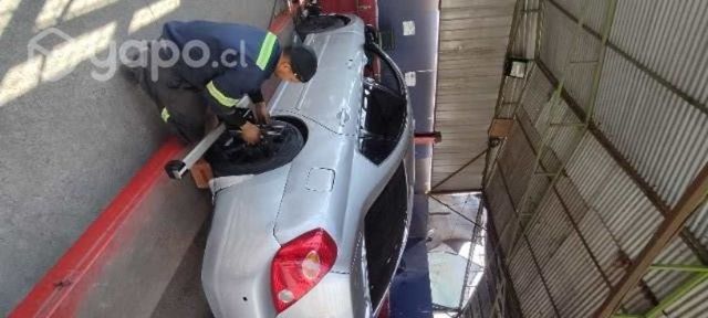 Vendo o permuto Samsung SM5 SR20 4X2 2007