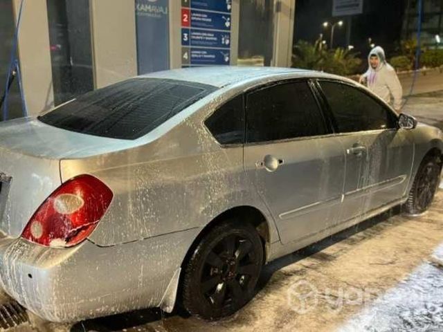 Vendo o permuto Samsung SM5 SR20 4X2 2007