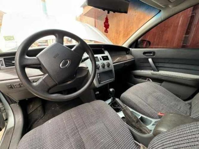 Vendo o permuto Samsung SM5 SR20 4X2 2007